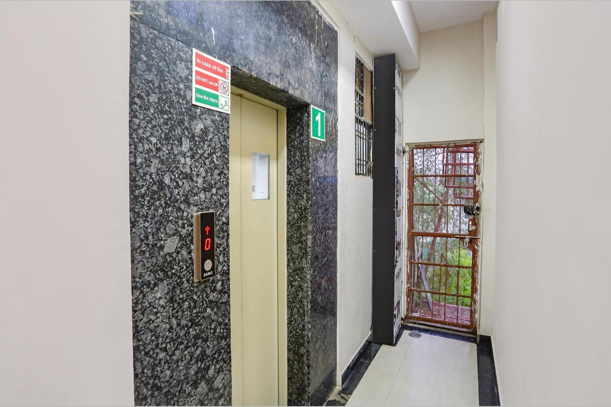 فندق كابيتال أو 36665 سيزونز بارك 2 جايبور المظهر الخارجي الصورة